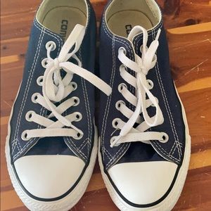 Like new navy Chuck Taylors size 8